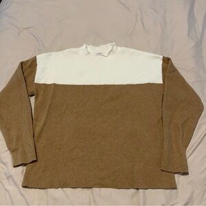 J-Crew Tan and White Women’s Sweater Size M